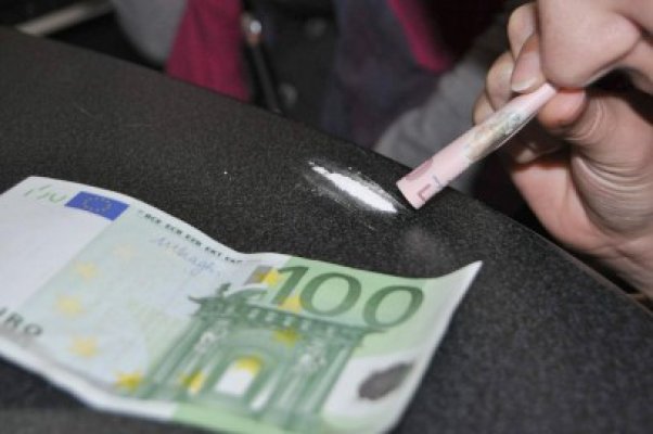 Bulgaria: 75 kg de cocaină, descoperite în cutii cu banane într-un depozit din Burgas